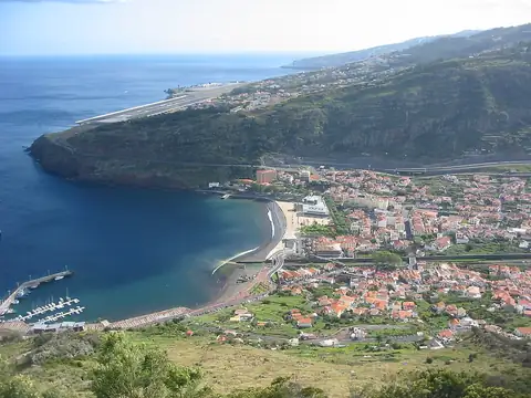 Machico Limanı