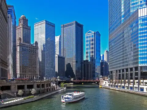 Chicago Göl Kıyısı – Navy Pier